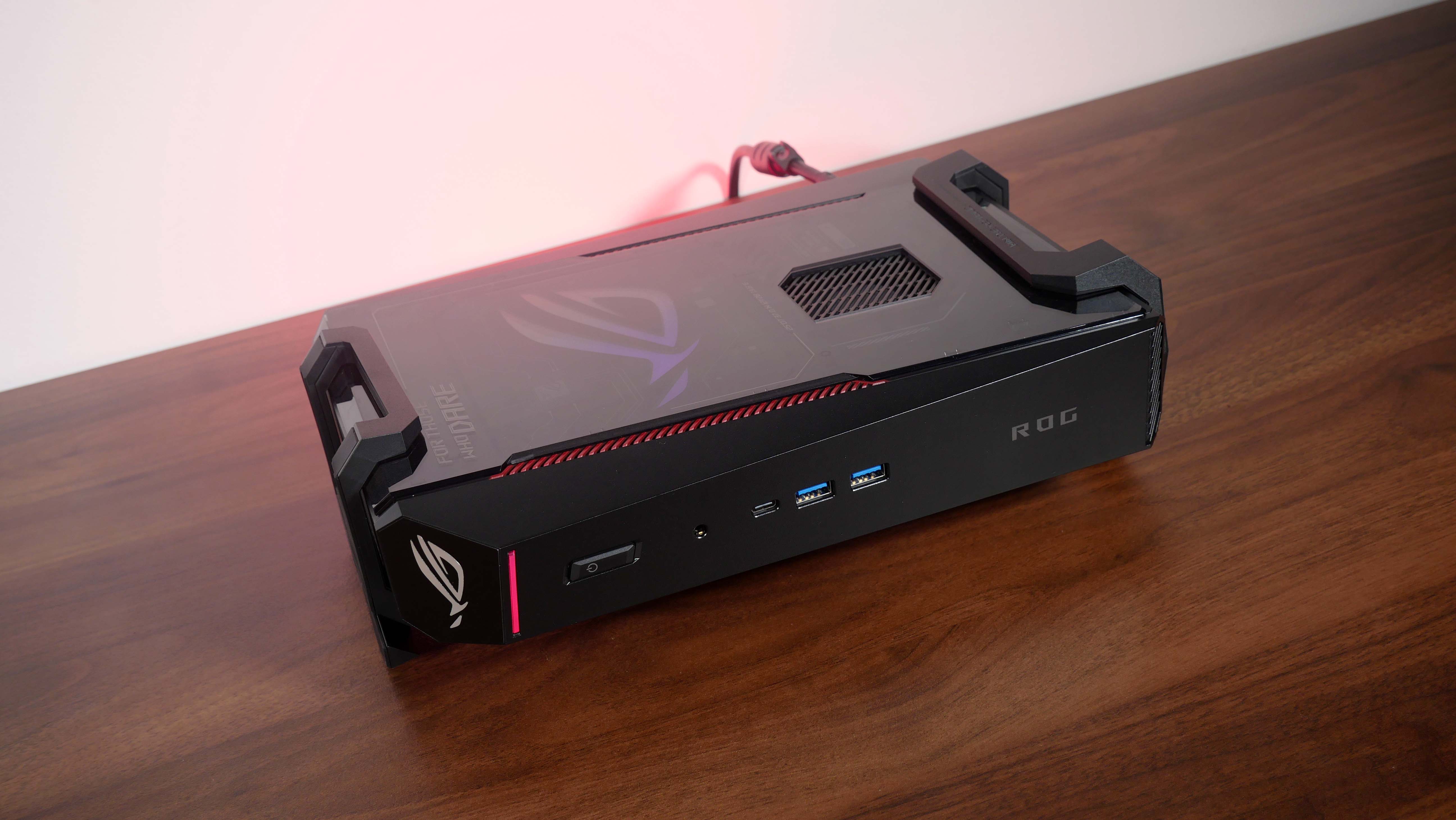 Review: ASUS ROG NUC 16 Mini Gaming PC